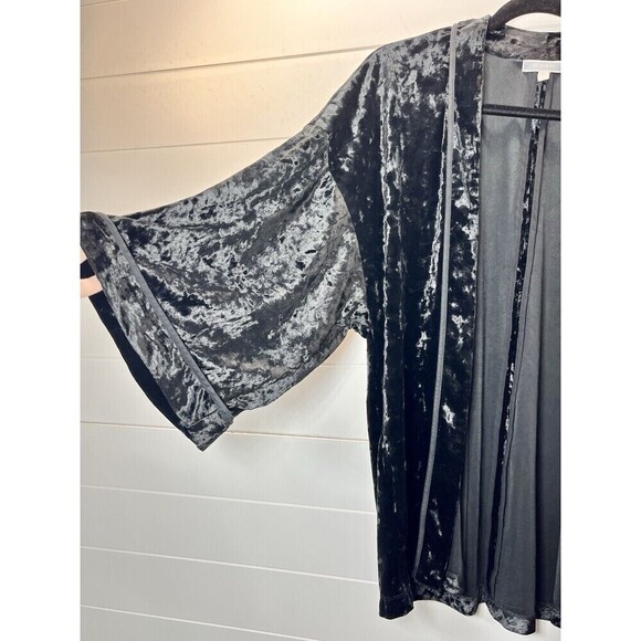 Anthropologie Pleione Velvet Kimono Cardigan Small Black Open Front Whimsy Goth - Picture 3 of 10